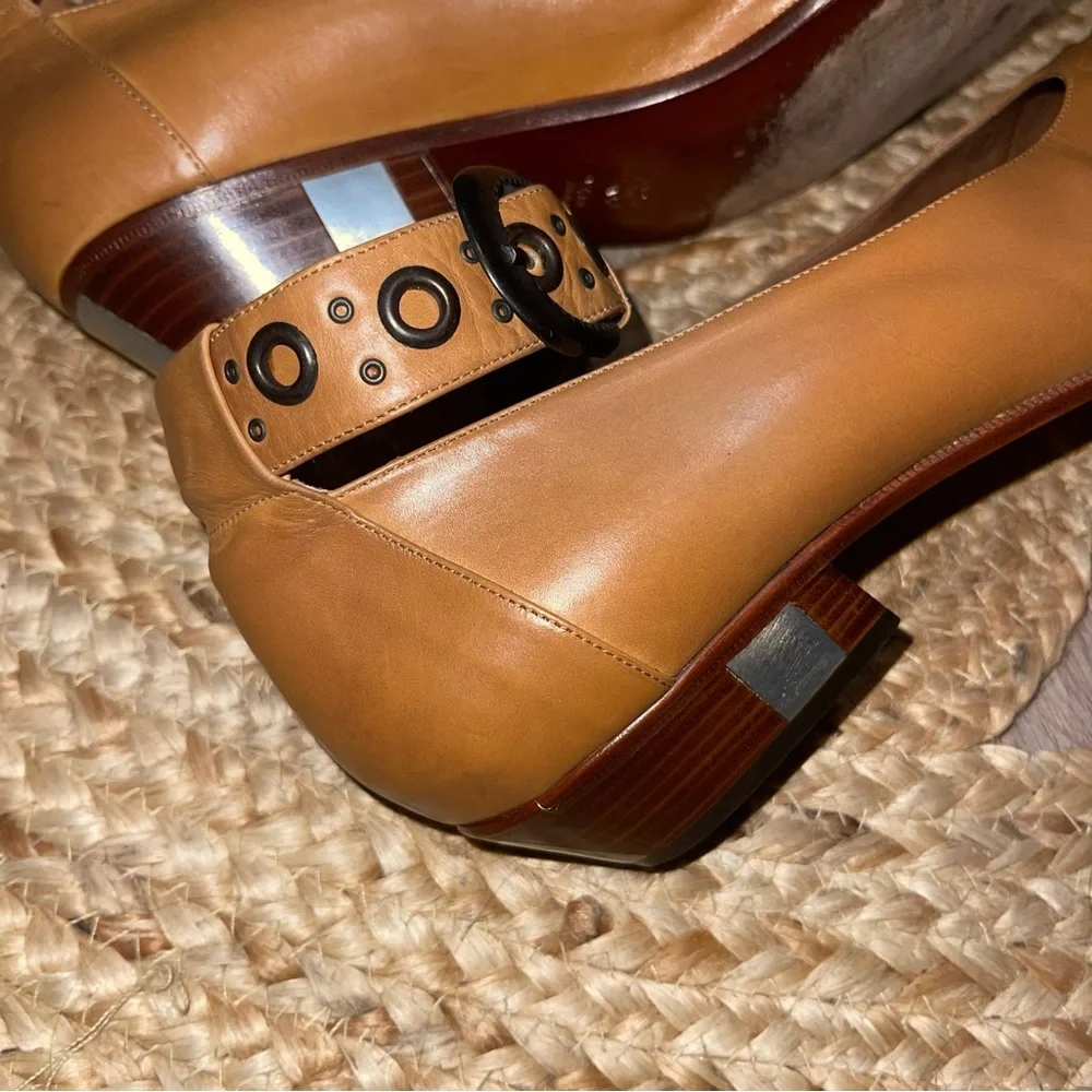 Women's Nando Muzi Grommet Italian Leather Mary Jane Pumps - Picture 10 of 11